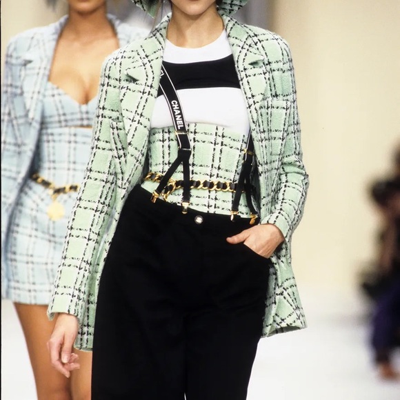 Chanel vintage 1994 spring tweed jacket